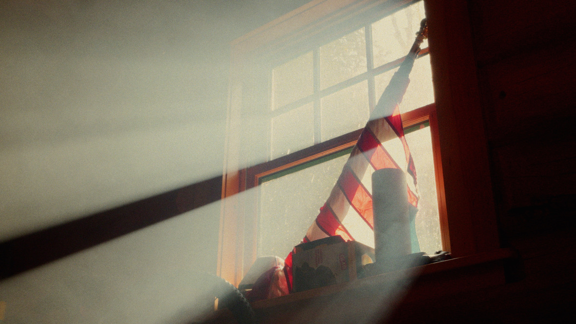 LINUS — window light